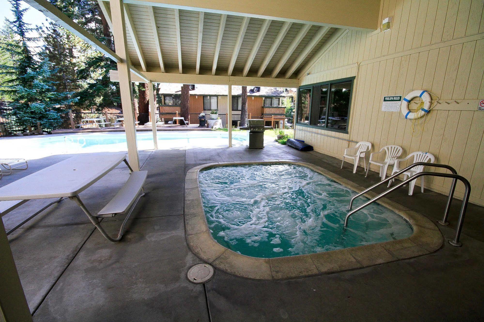 Hotel Discovery 4